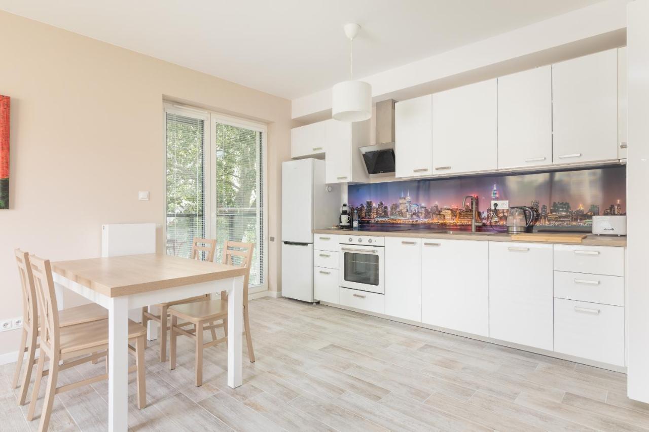 ורשה Metro Wilanowska Comfortable Apartment מראה חיצוני תמונה